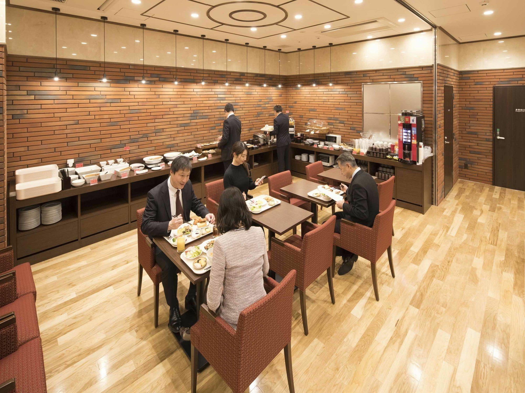 Hotel Wbf Shinsaibashi Osaka Exterior foto
