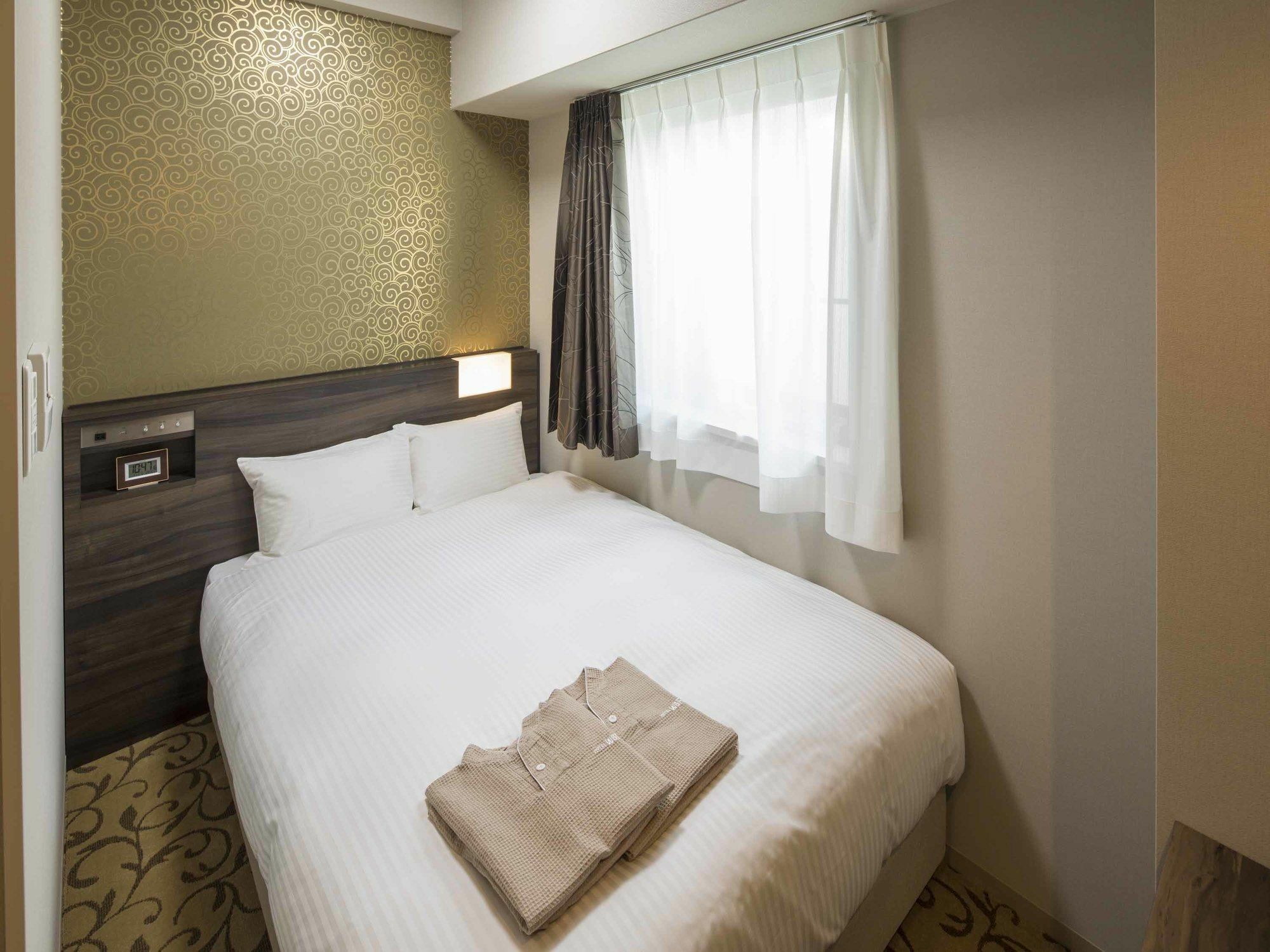 Hotel Wbf Shinsaibashi Osaka Exterior foto