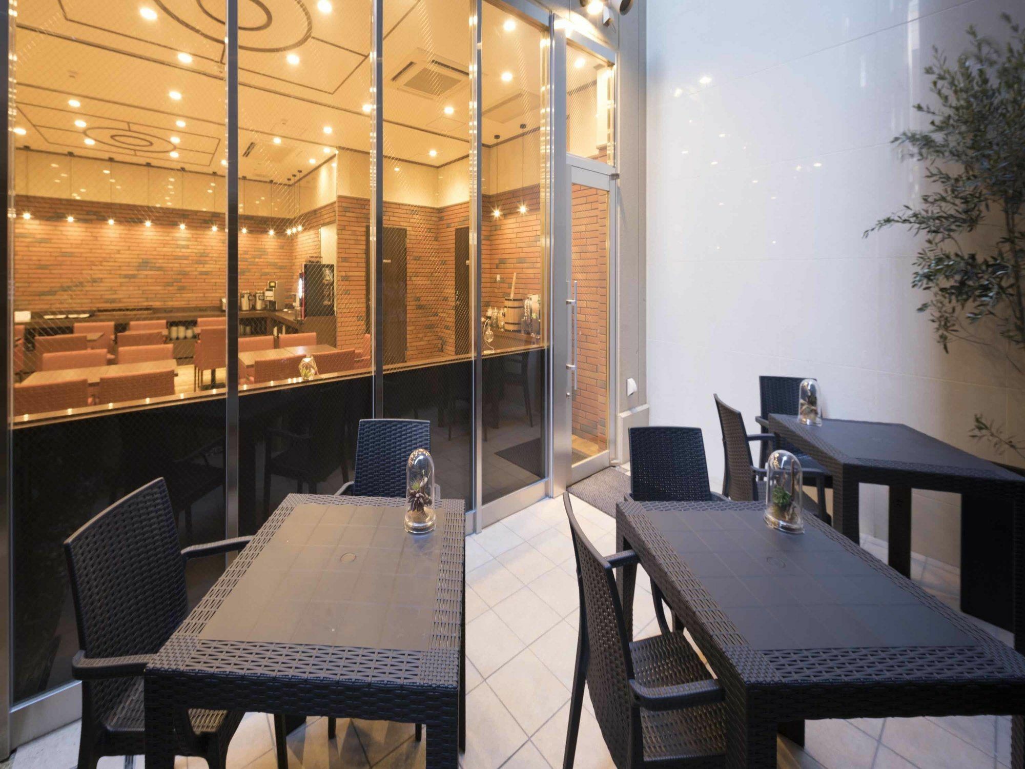 Hotel Wbf Shinsaibashi Osaka Exterior foto